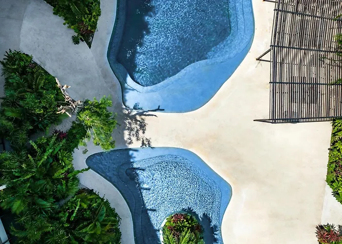 The Melina - Pool & Skyview Bar 5min To *