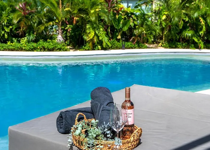 The Melina - Pool & Skyview Bar 5min To *